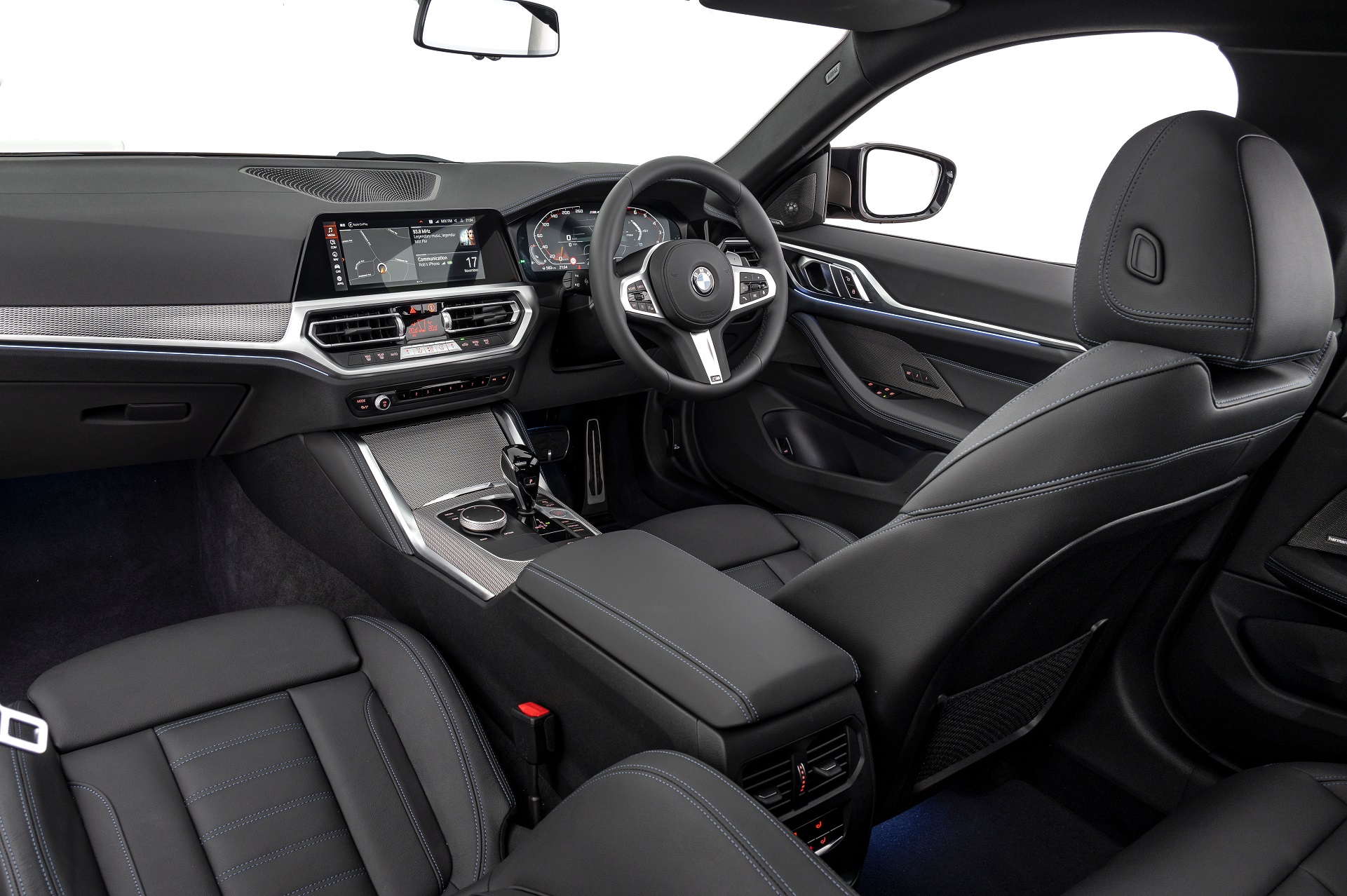 Download 2022 BMW M440i xDrive Gran Coupé - SA version - Interior HD Wallpaper 1921x1278 #41