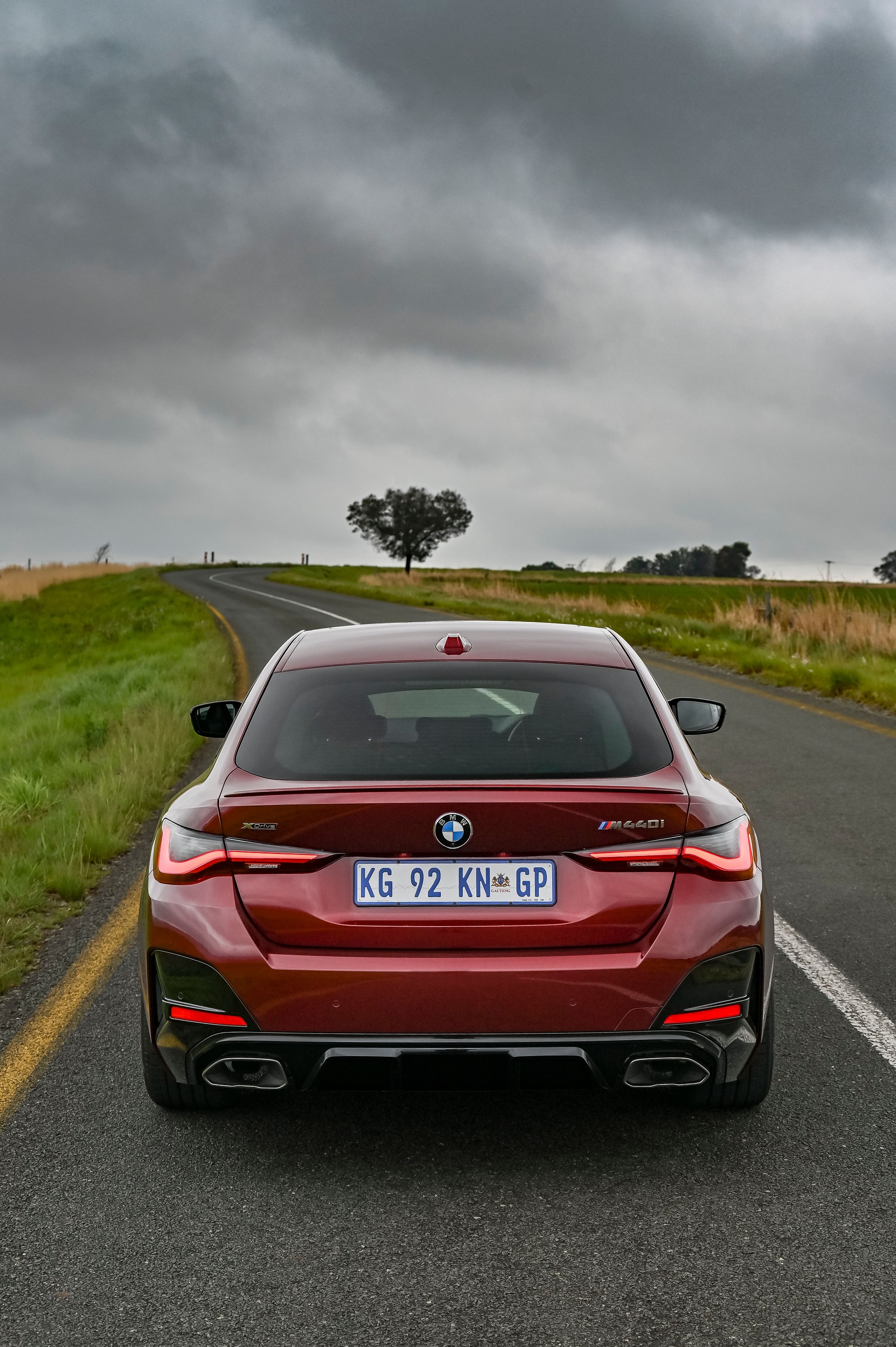 Download 2022 BMW M440i xDrive Gran Coupé - SA version - Rear HD Phone Wallpaper 1921x2887 #9