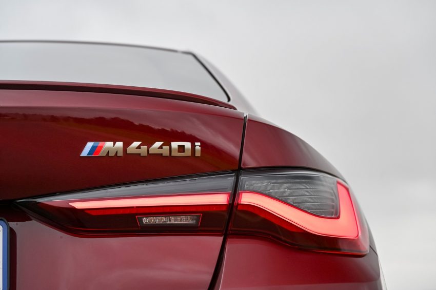 2022 BMW M440i xDrive Gran Coupé - SA version - Tail Light Wallpaper 850x565 #36