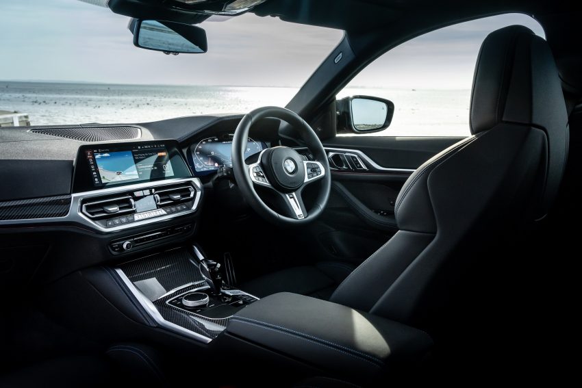 2022 BMW M440i xDrive Gran Coupé - UK version - Interior Wallpaper 850x567 #23