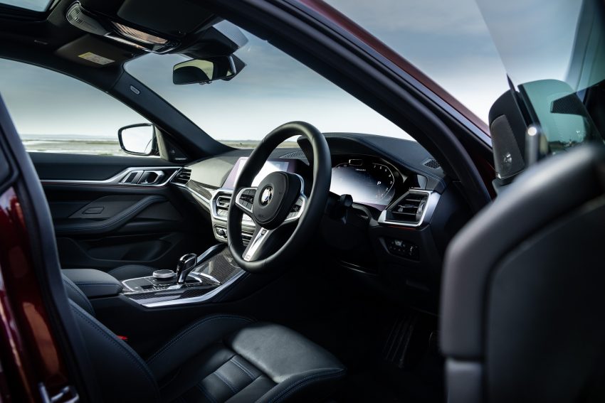 2022 BMW M440i xDrive Gran Coupé - UK version - Interior Wallpaper 850x567 #24