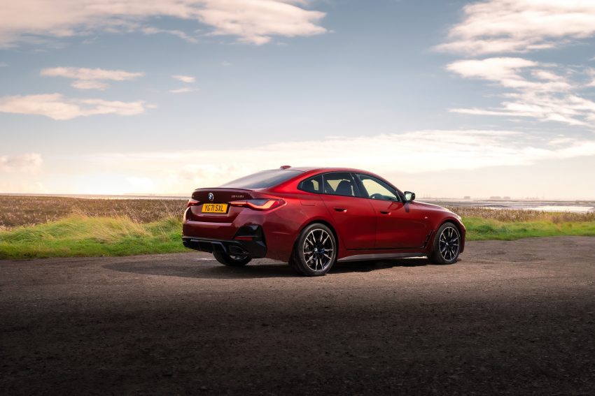 2022 BMW M440i xDrive Gran Coupé - UK version - Rear Three-Quarter Wallpaper 850x567 #11