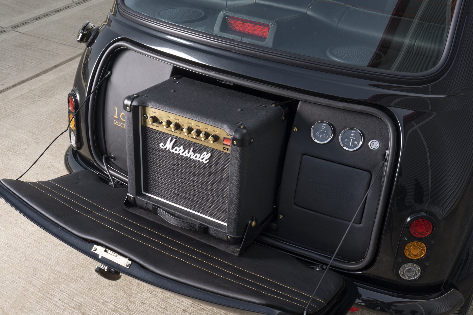 Download 2022 David Brown Automotive Mini Remastered Marshall Edition - Detail HD Wallpaper 1920x1280 #24