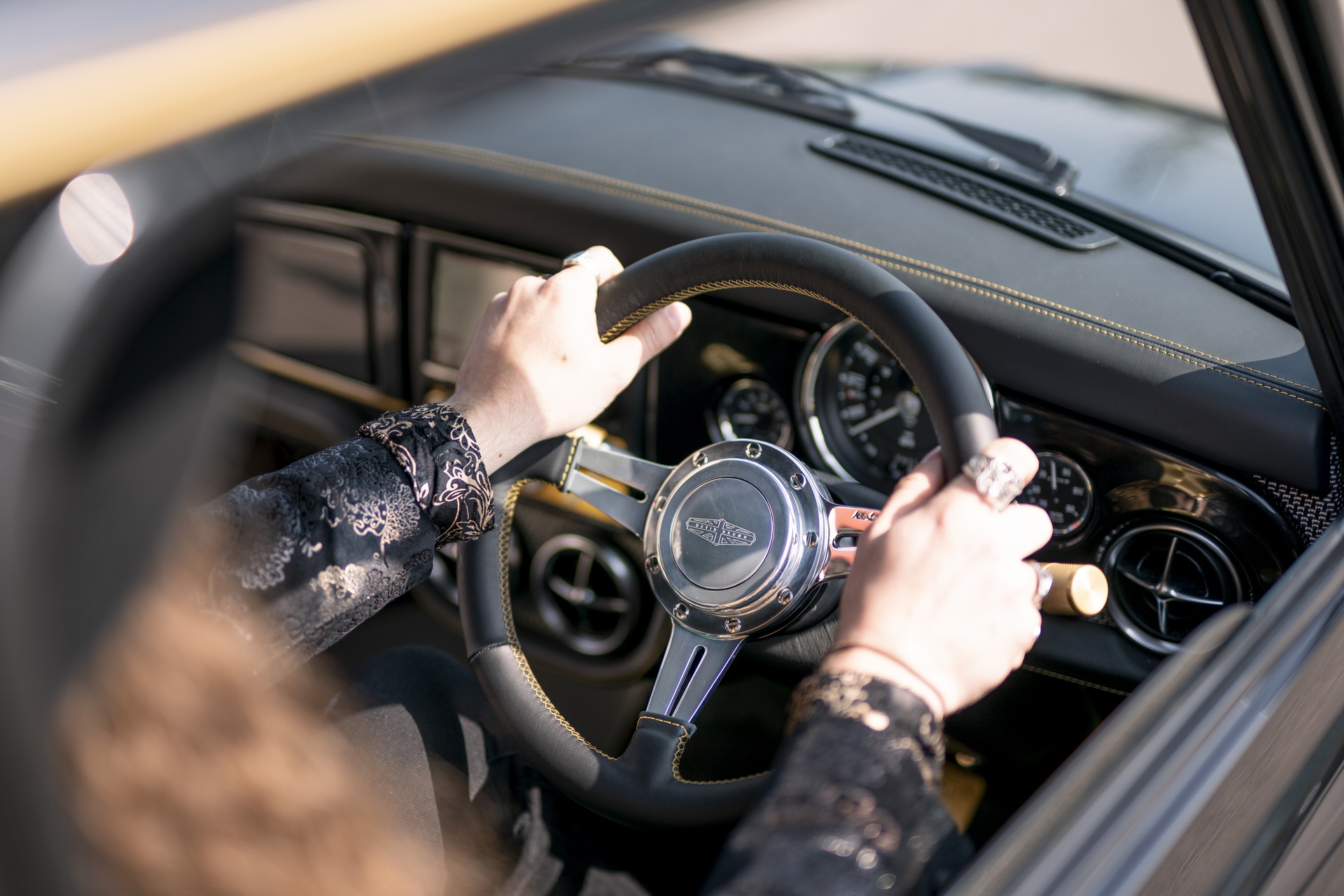 Download 2022 David Brown Automotive Mini Remastered Marshall Edition - Interior HD Wallpaper 1920x1280 #33