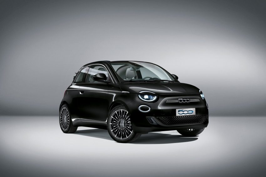 2022 Fiat 500 La Prima by Bocelli - Front Three-Quarter Wallpaper 850x568 #1