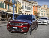Download 2022 Jeep Grand Cherokee 4xe HD Wallpapers