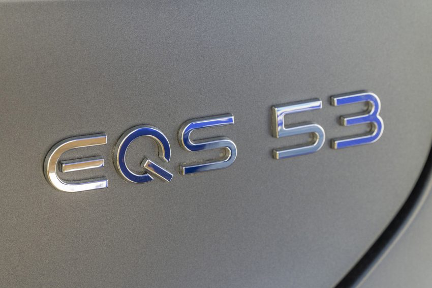 2022 Mercedes-AMG EQS 53 4Matic+ - UK version - Badge Wallpaper 850x566 #41