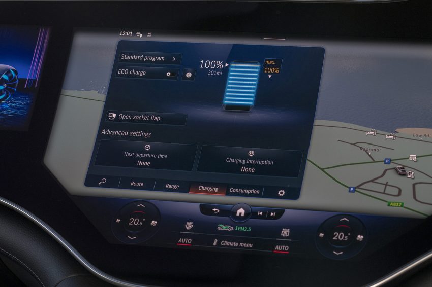 2022 Mercedes-AMG EQS 53 4Matic+ - UK version - Central Console Wallpaper 850x566 #56