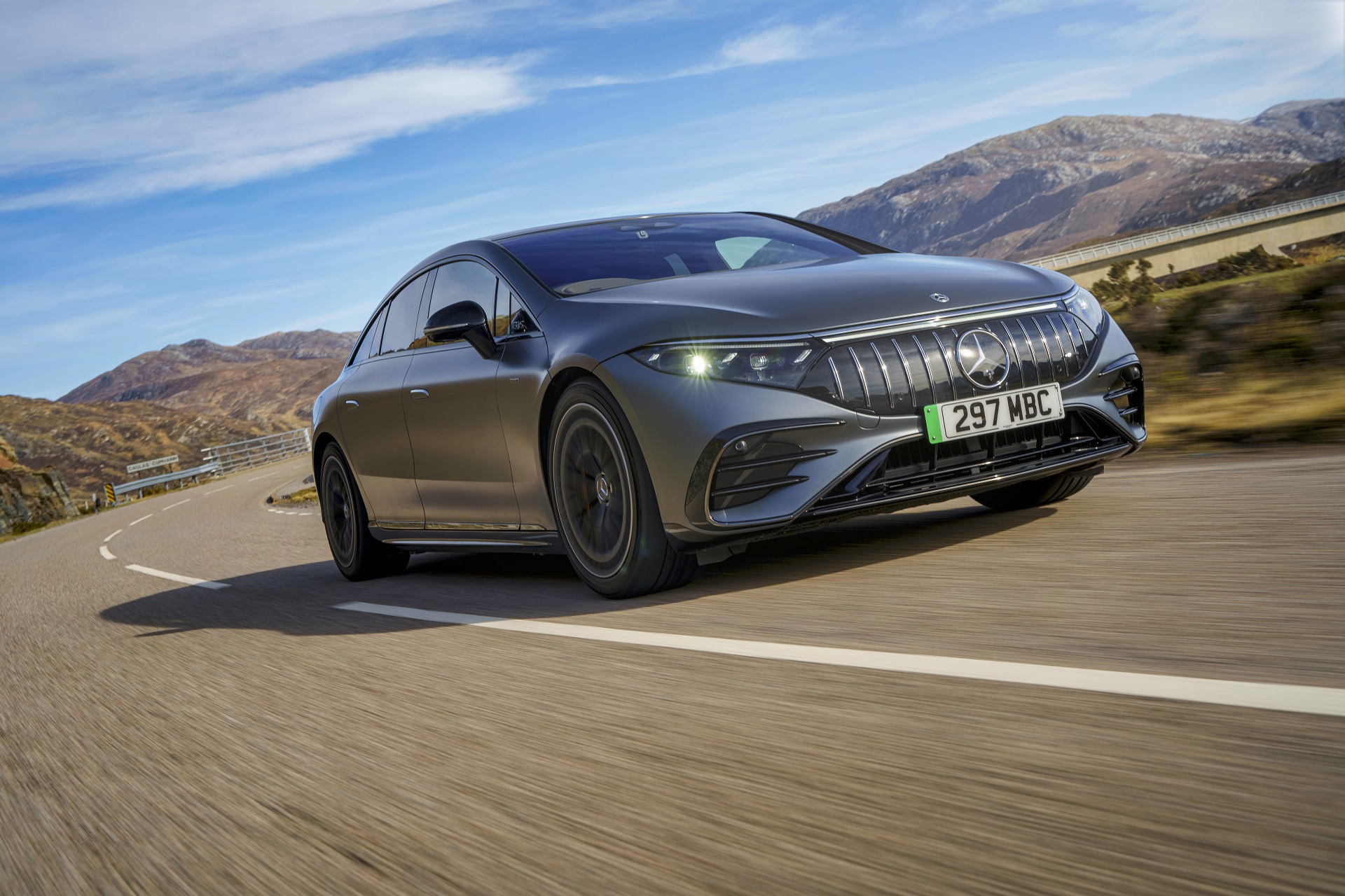 Download 2022 Mercedes-AMG EQS 53 4Matic+ - UK version - Front Three-Quarter HD Wallpaper 1920x1280 #1