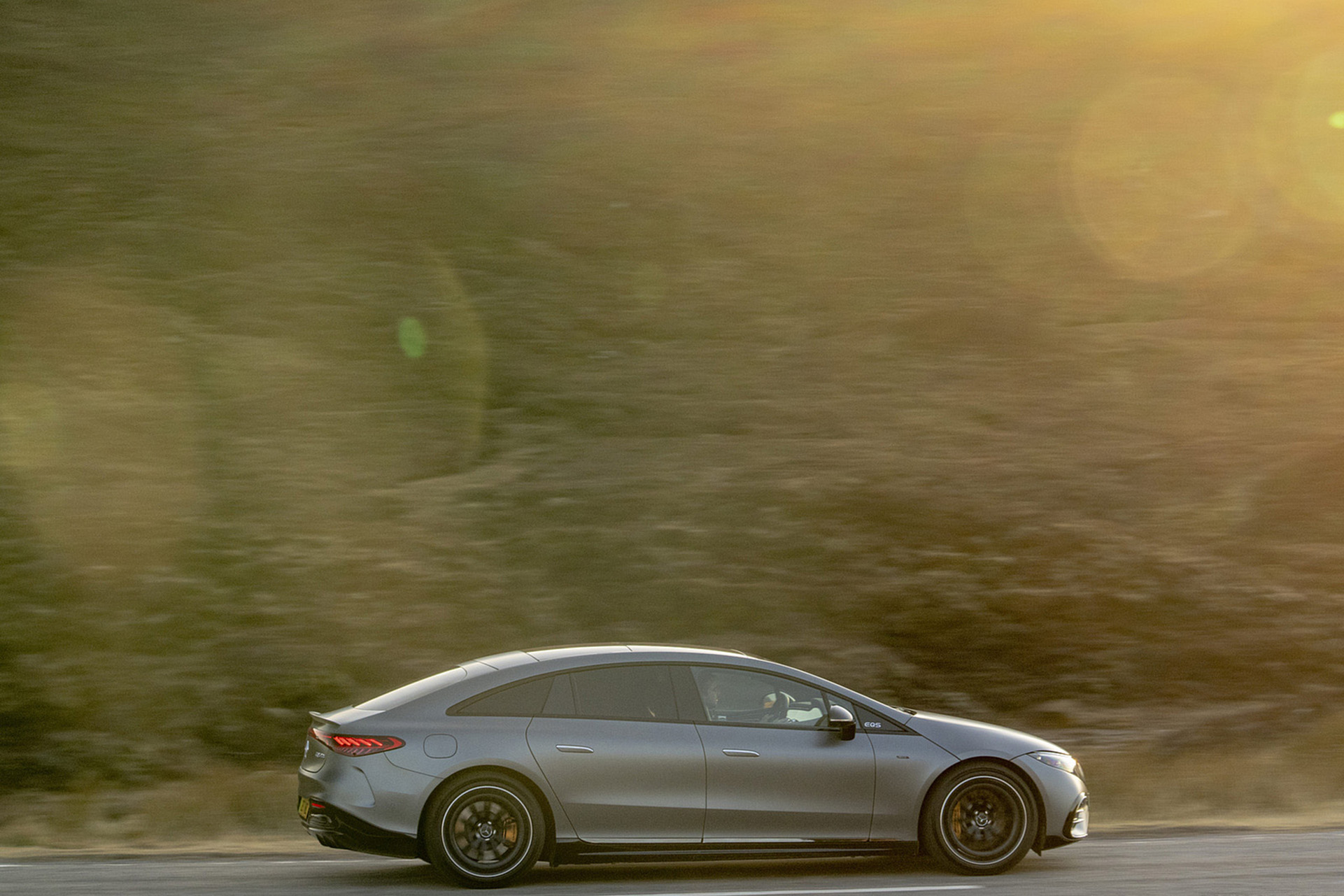 Download 2022 Mercedes-AMG EQS 53 4Matic+ - UK version - Side HD Wallpaper 1921x1281 #16