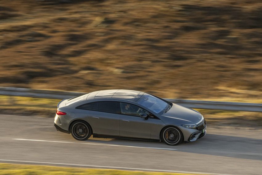2022 Mercedes-AMG EQS 53 4Matic+ - UK version - Side Wallpaper 850x567 #22