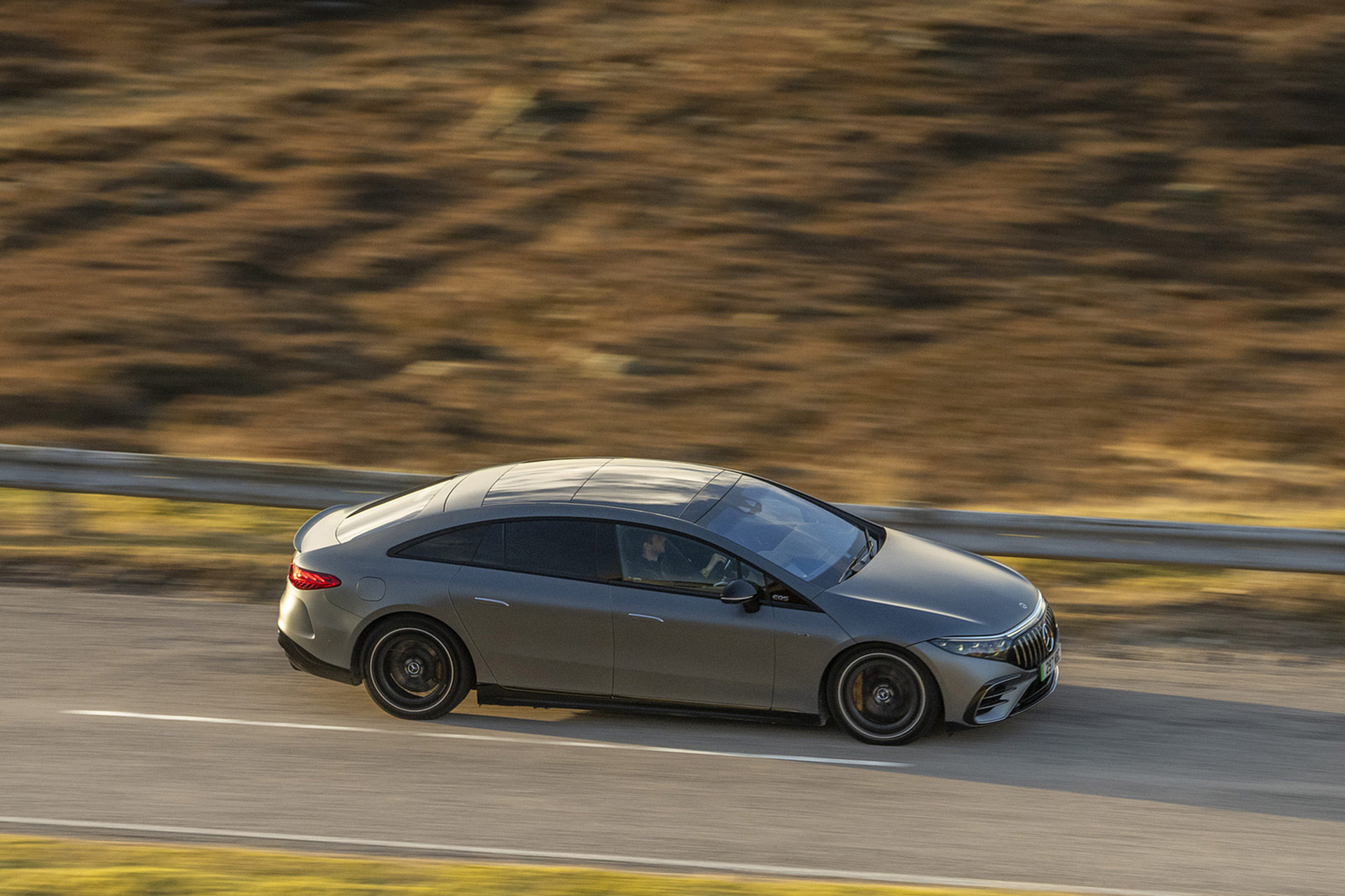 Download 2022 Mercedes-AMG EQS 53 4Matic+ - UK version - Side HD Wallpaper 1921x1281 #22