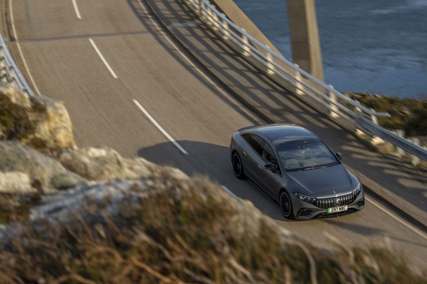 2022 Mercedes-AMG EQS 53 4Matic+ - UK version - Top Wallpaper 850x567 #7