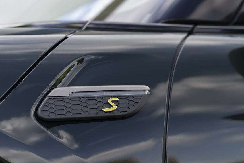 2022 Mini Cooper SE Resolute Edition - Badge Wallpaper 850x566 #85