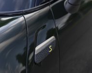 2022 Mini Cooper SE Resolute Edition - Badge Wallpaper 190x150