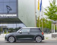 2022 Mini Cooper SE Resolute Edition - Side Wallpaper 190x150