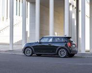 2022 Mini Cooper SE Resolute Edition - Side Wallpaper 190x150