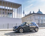 2022 Mini Cooper SE Resolute Edition - Side Wallpaper 190x150
