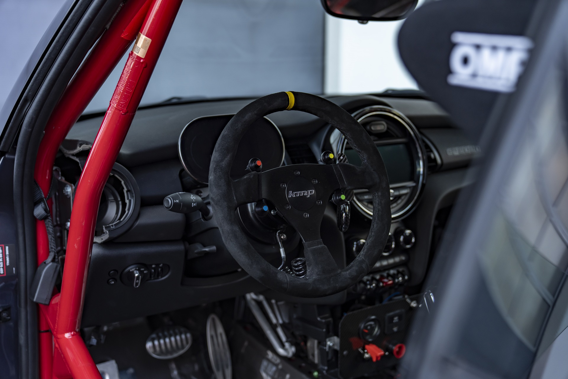 Download 2022 Mini John Cooper Works 24h Nurburgring Race - Interior HD Wallpaper 1921x1280 #42
