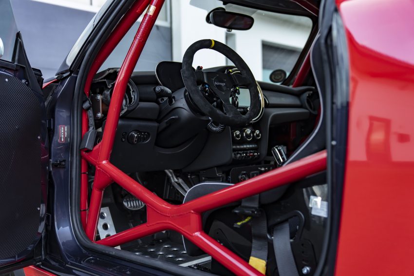 2022 Mini John Cooper Works 24h Nurburgring Race - Interior Wallpaper 850x566 #43