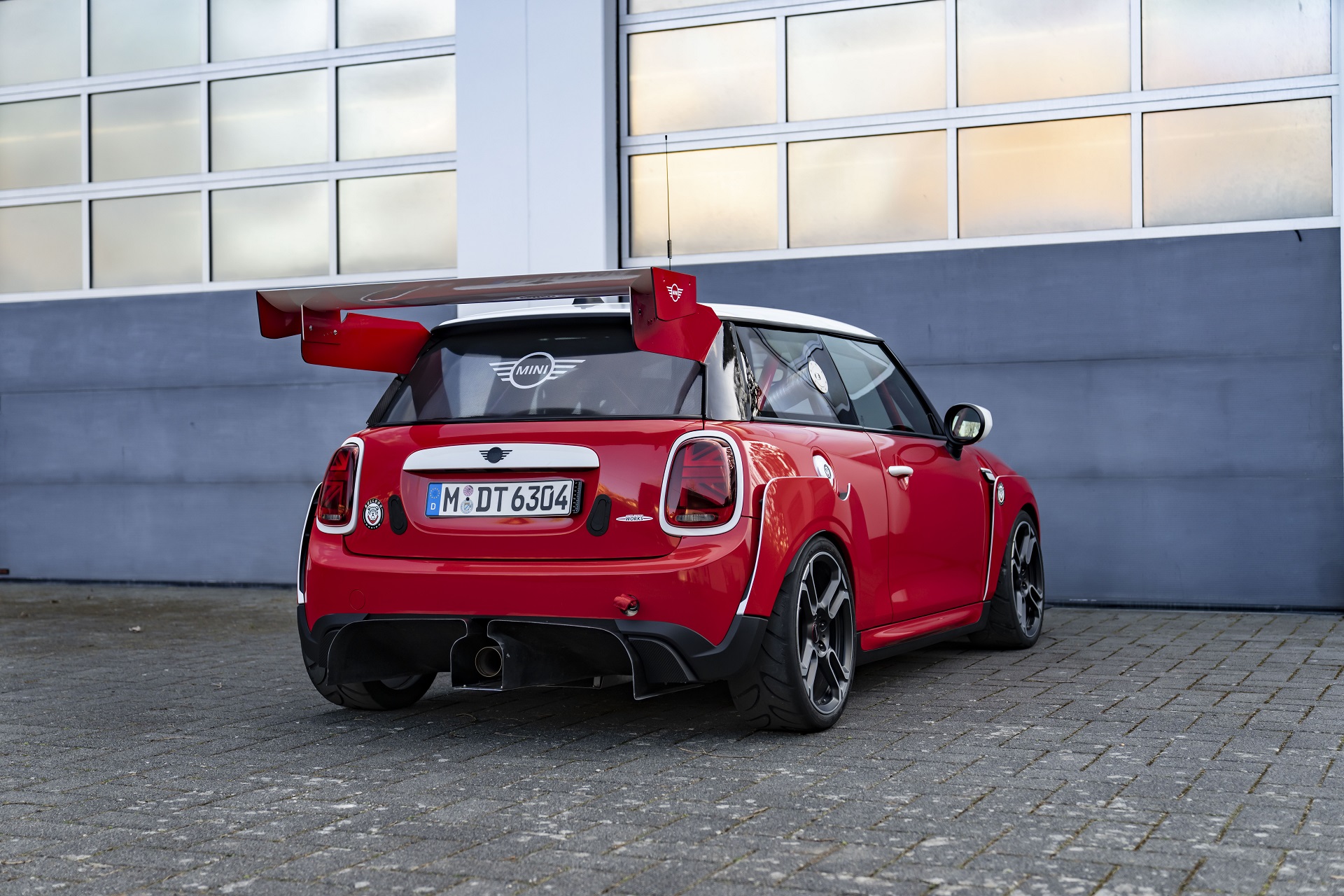 Download 2022 Mini John Cooper Works 24h Nurburgring Race - Rear Three-Quarter HD Wallpaper 1920x1280 #13