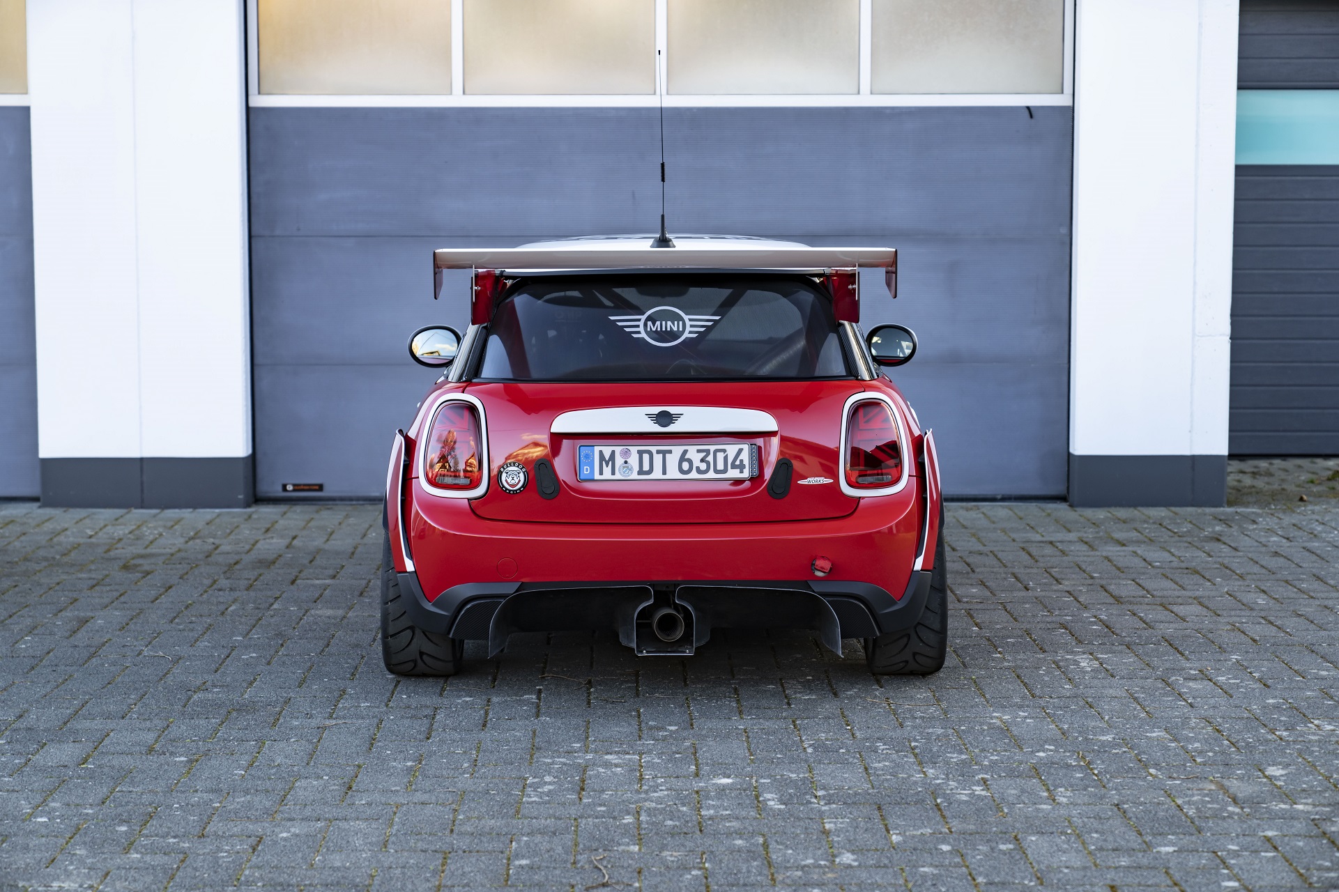 Download 2022 Mini John Cooper Works 24h Nurburgring Race - Rear HD Wallpaper 1921x1280 #15