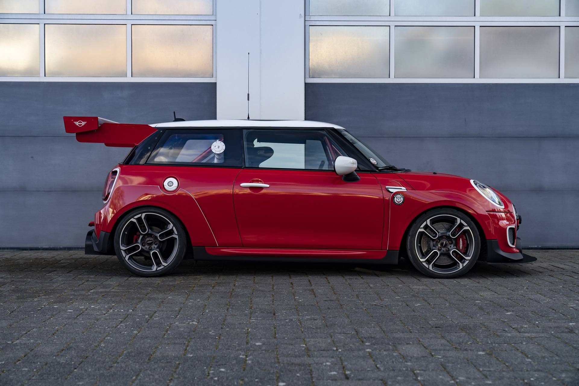 Download 2022 Mini John Cooper Works 24h Nurburgring Race - Side HD Wallpaper 1921x1280 #9