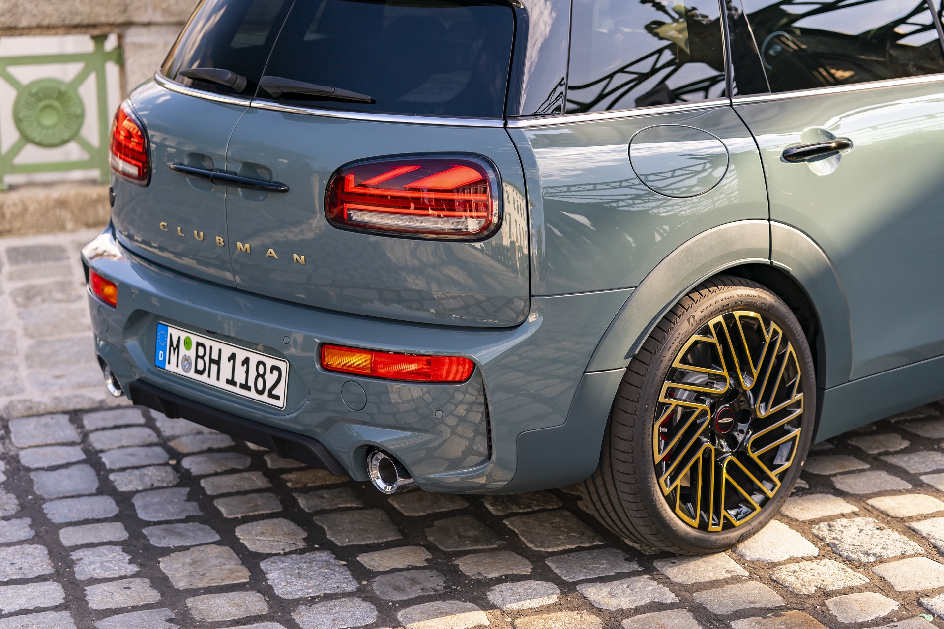 Download 2022 Mini John Cooper Works Clubman Untold Edition - Detail HD Wallpaper 1920x1280 #93
