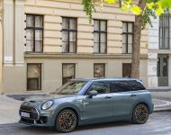2022 Mini John Cooper Works Clubman Untold Edition - Front Three-Quarter Wallpaper 190x150