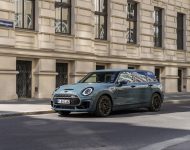2022 Mini John Cooper Works Clubman Untold Edition - Front Three-Quarter Wallpaper 190x150