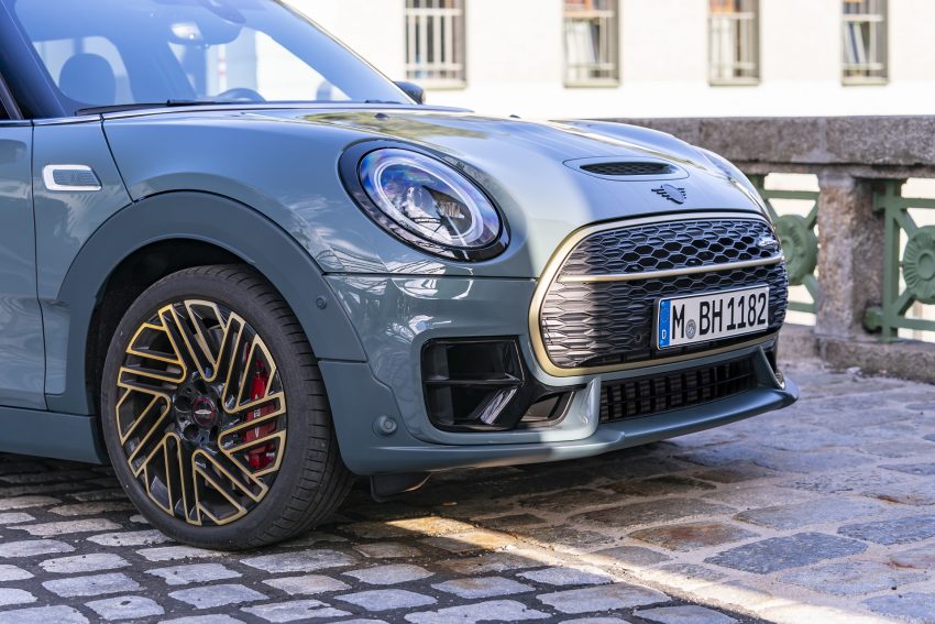 2022 Mini John Cooper Works Clubman Untold Edition - Front Wallpaper 850x567 #73