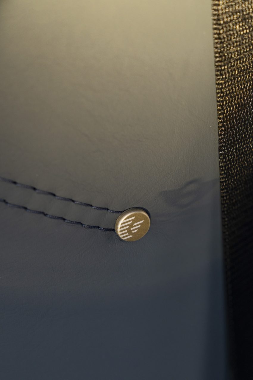 2022 Mini John Cooper Works Clubman Untold Edition - Interior, Detail Phone Wallpaper 850x1275 #127