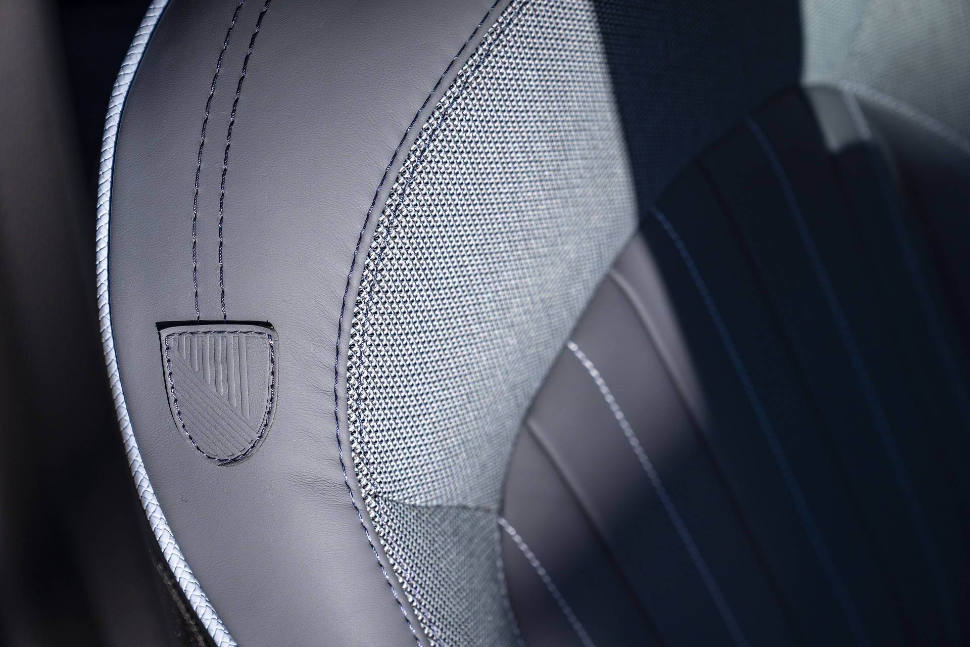 Download 2022 Mini John Cooper Works Clubman Untold Edition - Interior, Detail HD Wallpaper 1920x1280 #126