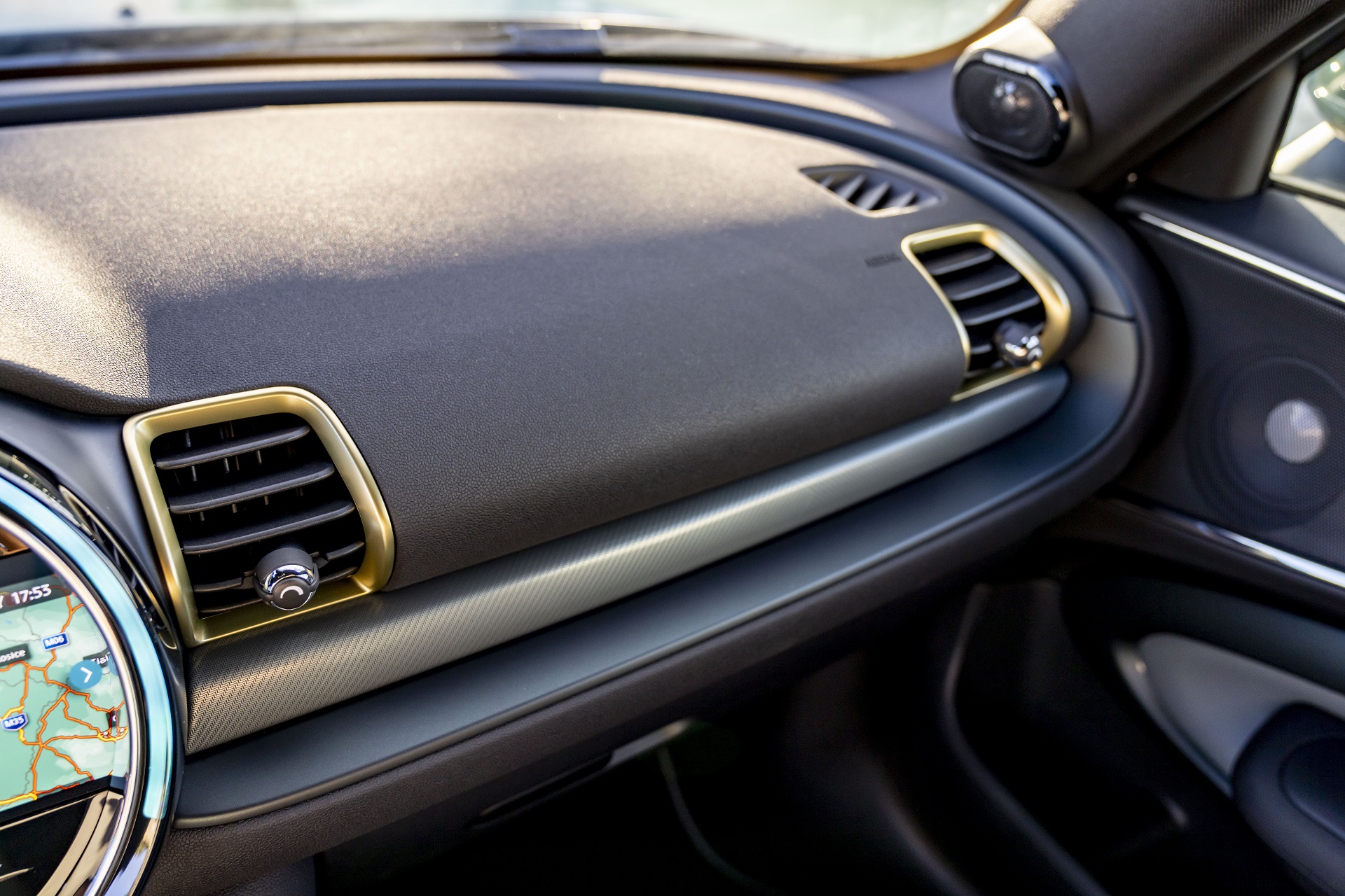 Download 2022 Mini John Cooper Works Clubman Untold Edition - Interior, Detail HD Wallpaper 1920x1280 #120