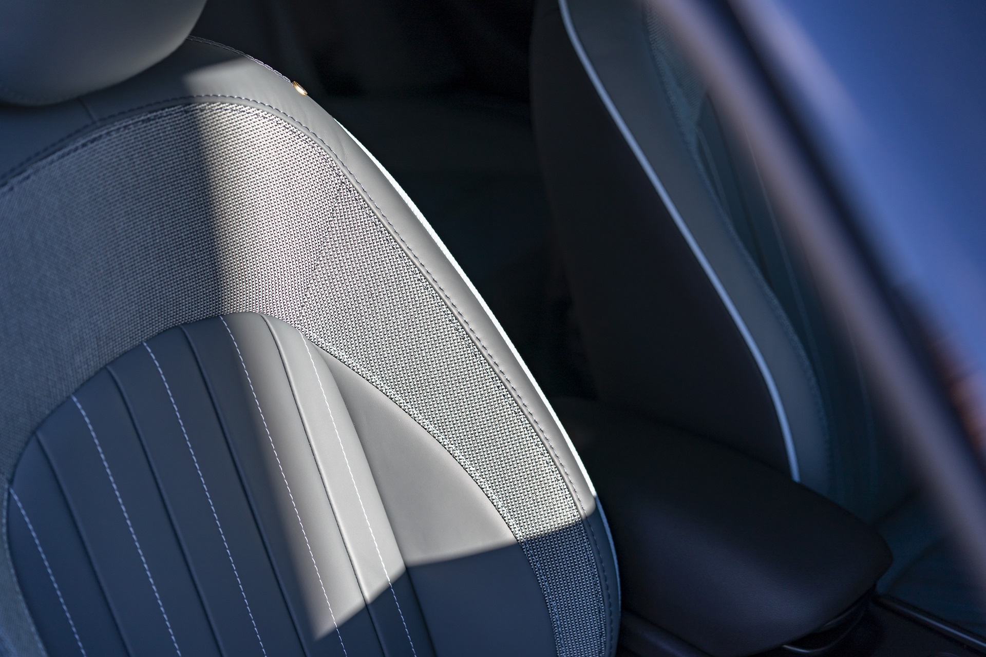 Download 2022 Mini John Cooper Works Clubman Untold Edition - Interior, Seats HD Wallpaper 1920x1280 #115