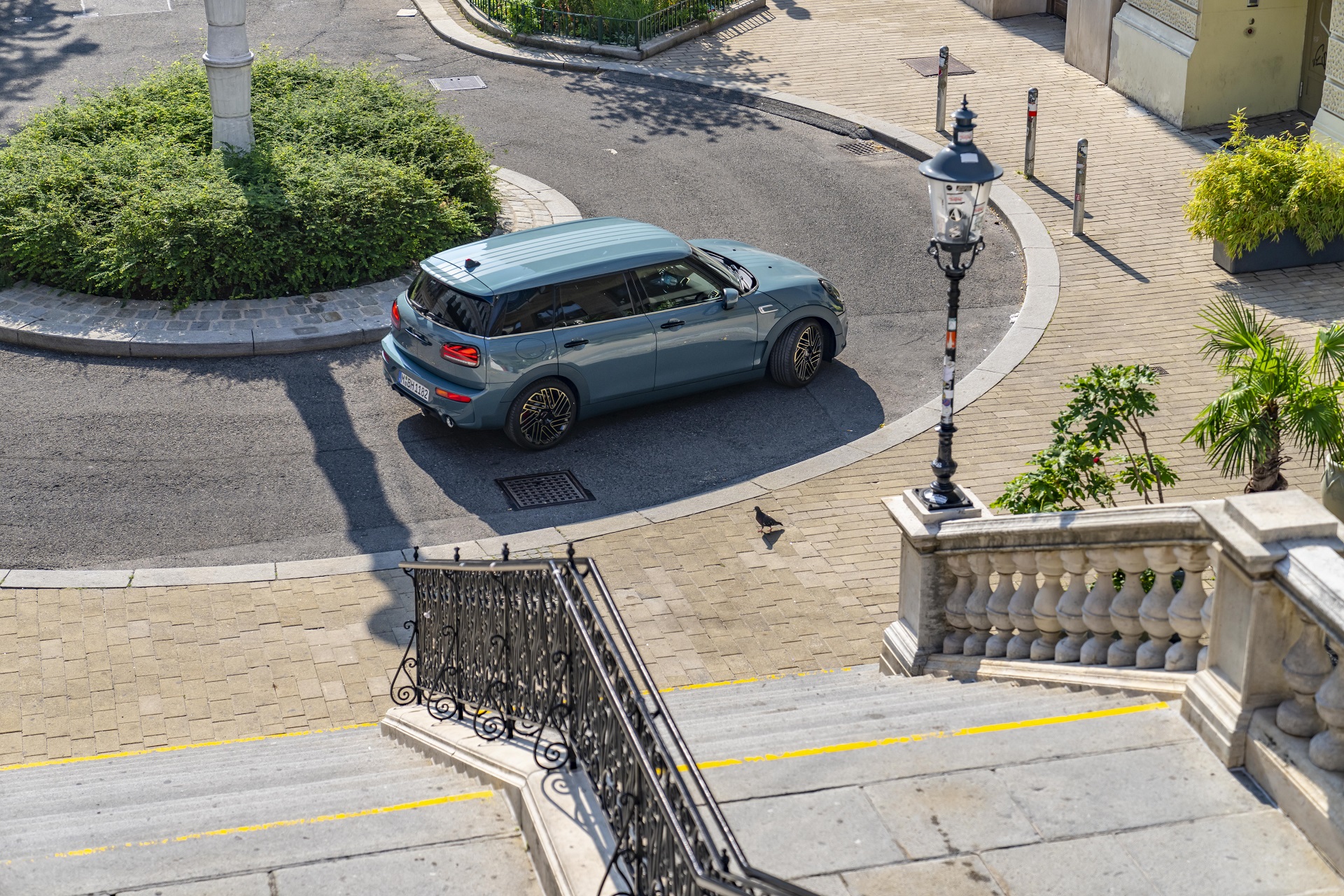 Download 2022 Mini John Cooper Works Clubman Untold Edition - Rear Three-Quarter HD Wallpaper 1920x1280 #35