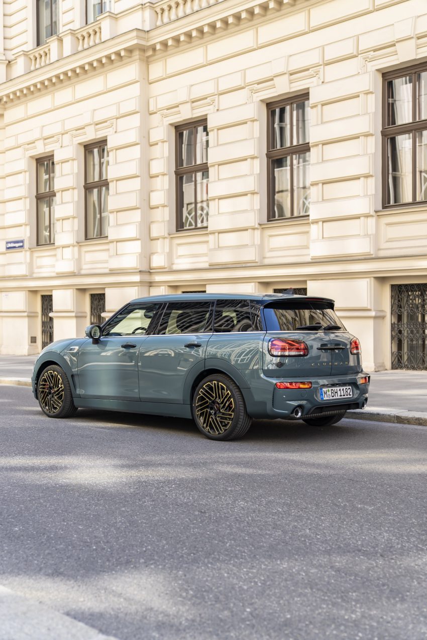 2022 Mini John Cooper Works Clubman Untold Edition - Rear Three-Quarter Phone Wallpaper 850x1275 #14