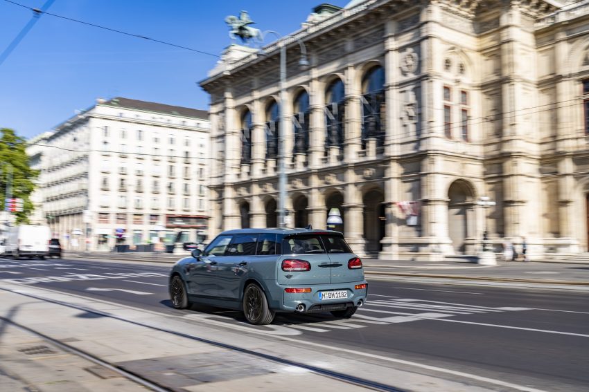 2022 Mini John Cooper Works Clubman Untold Edition - Rear Three-Quarter Wallpaper 850x567 #65