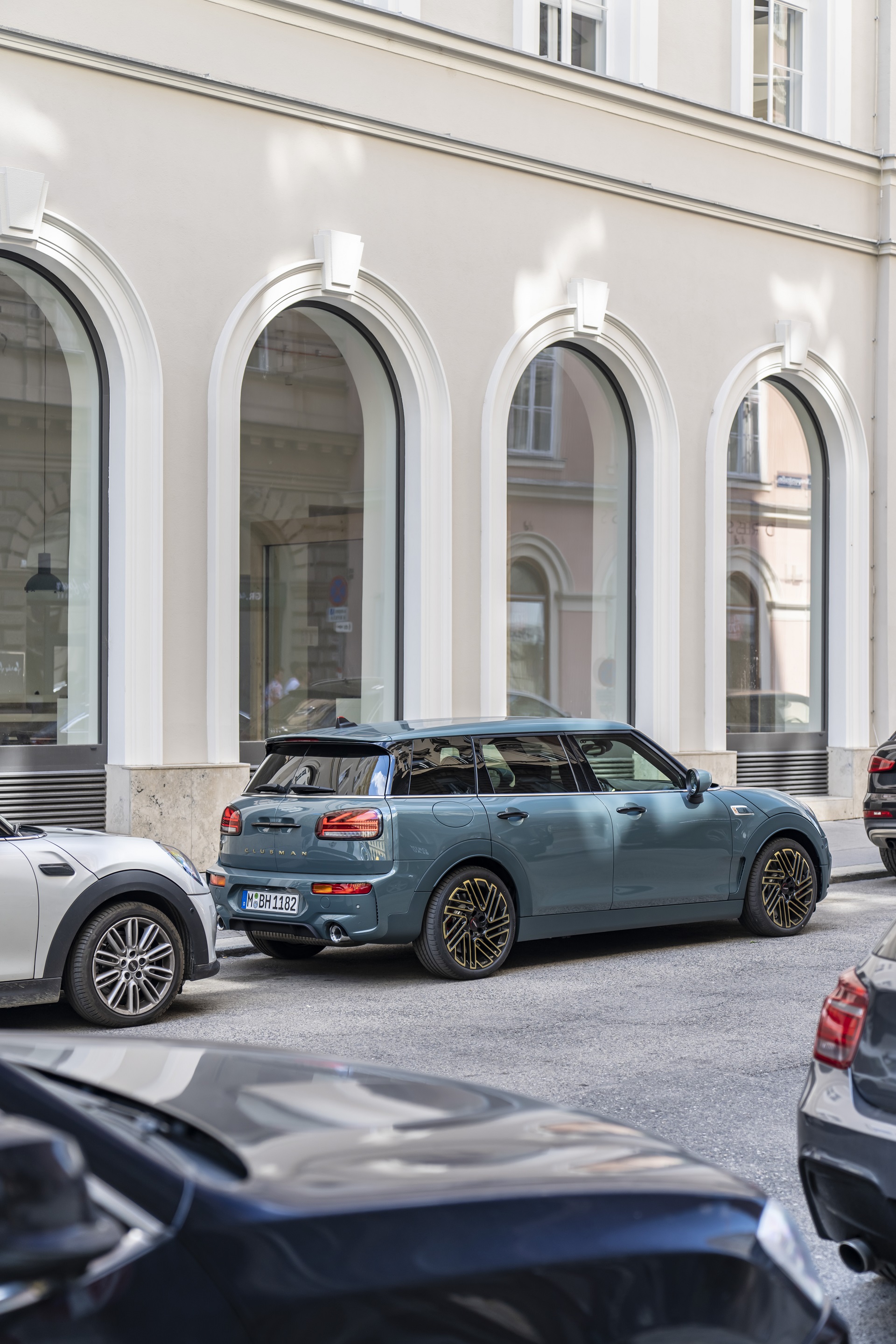 Download 2022 Mini John Cooper Works Clubman Untold Edition - Rear Three-Quarter HD Phone Wallpaper 1920x2879 #16