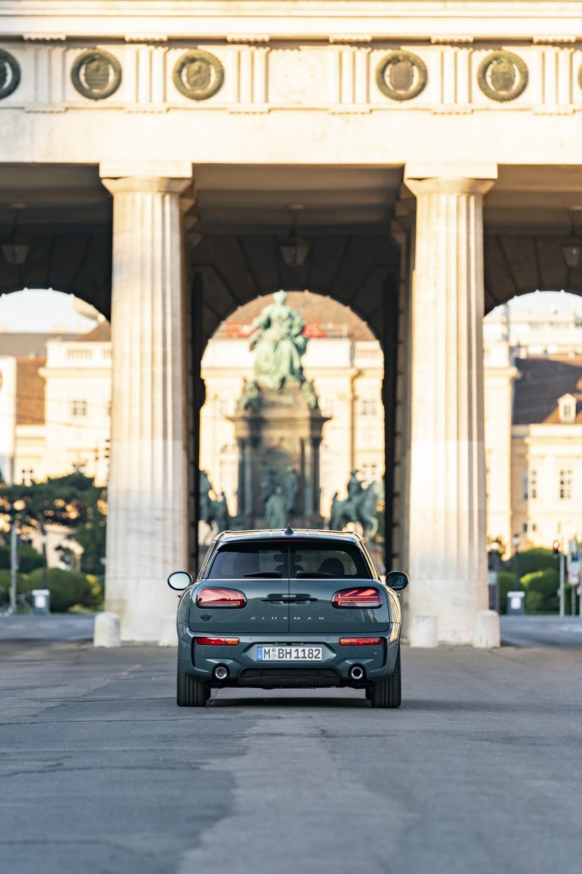 2022 Mini John Cooper Works Clubman Untold Edition - Rear Phone Wallpaper 850x1275 #55