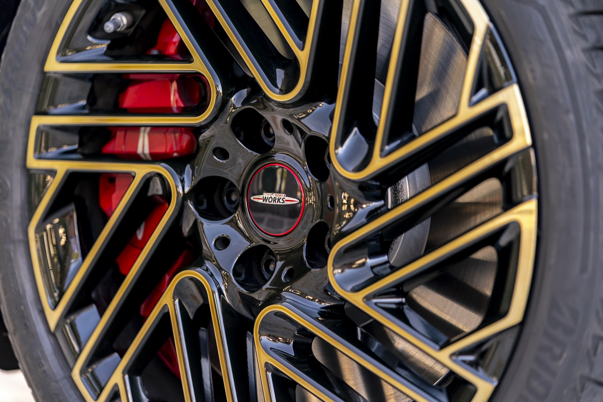Download 2022 Mini John Cooper Works Clubman Untold Edition - Wheel HD Wallpaper 1920x1280 #85