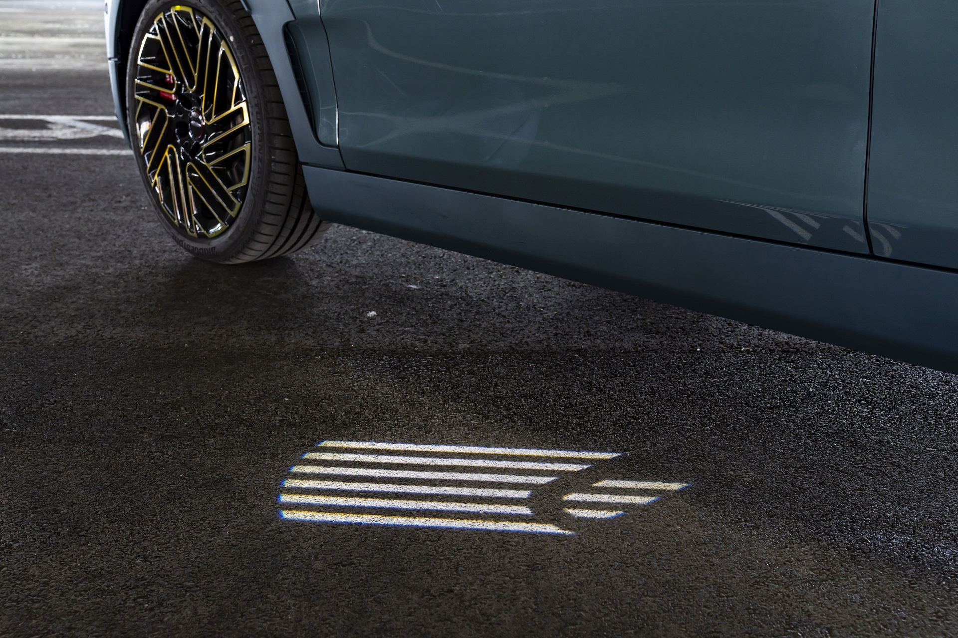 Download 2022 Mini John Cooper Works Clubman Untold Edition - Wheel HD Wallpaper 1920x1280 #89