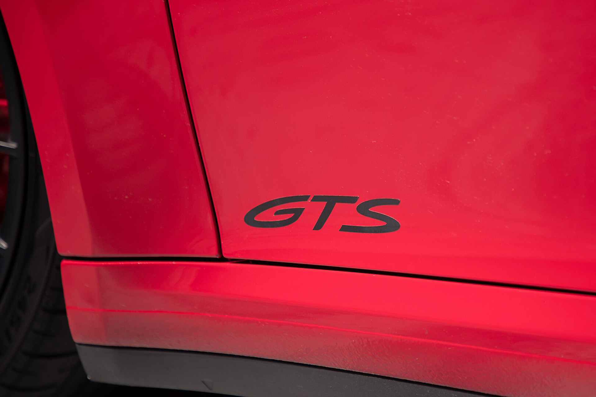 Download 2022 Porsche 911 Carrera 4 GTS - Badge HD Wallpaper 1920x1280 #96