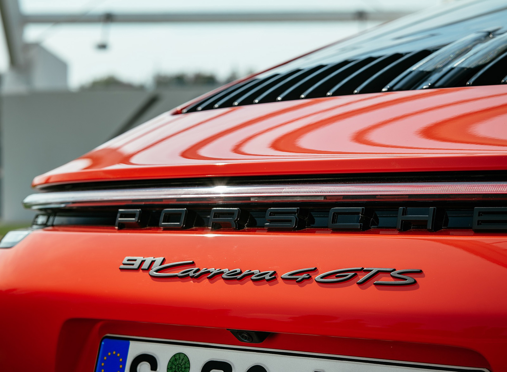 Download 2022 Porsche 911 Carrera 4 GTS - Detail HD Wallpaper 1920x1409 #51