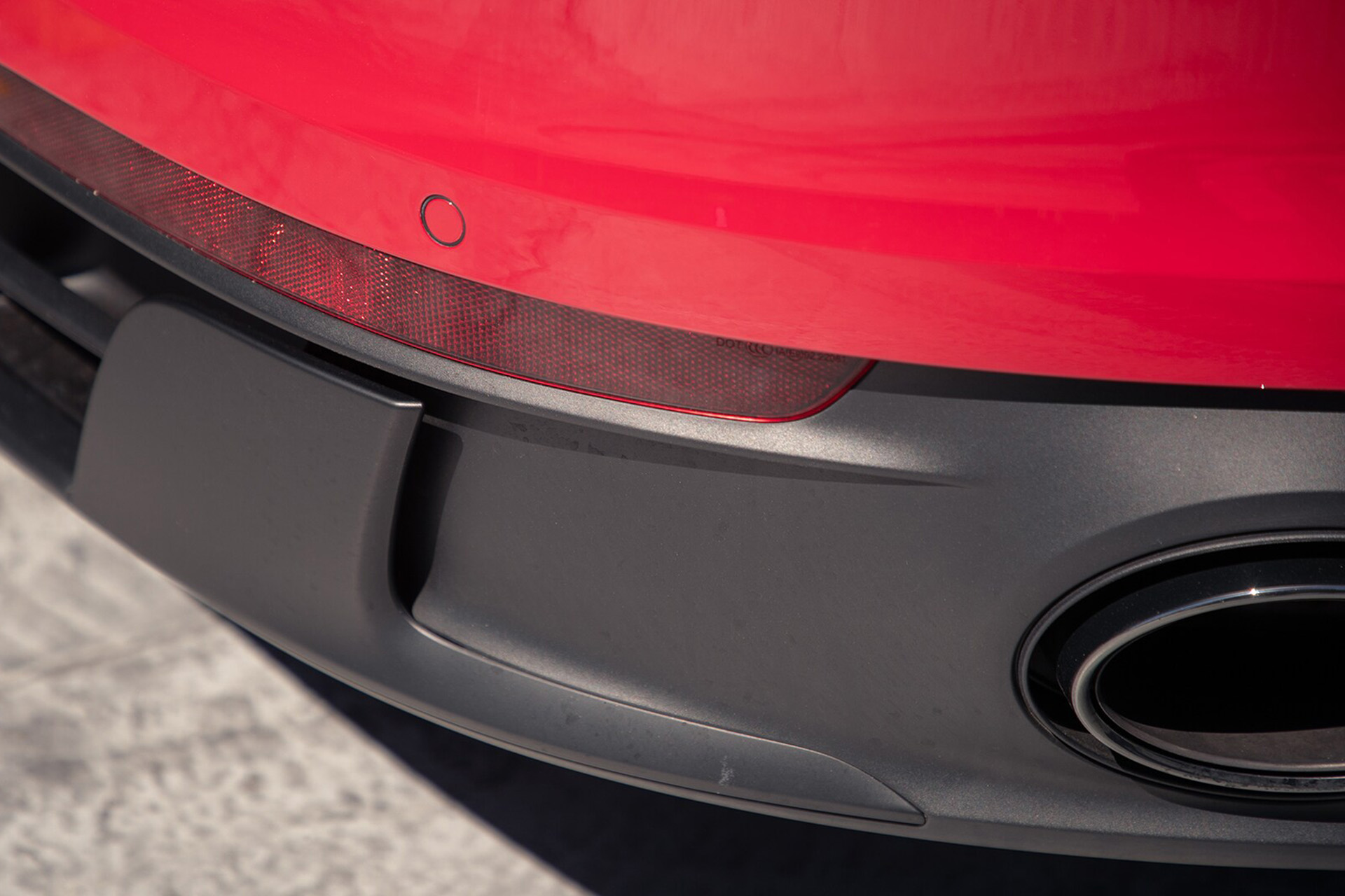 Download 2022 Porsche 911 Carrera 4 GTS - Exhaust HD Wallpaper 1920x1280 #98