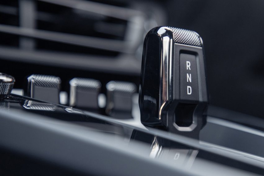 2022 Porsche 911 Carrera 4 GTS - Interior, Detail Wallpaper 850x567 #107