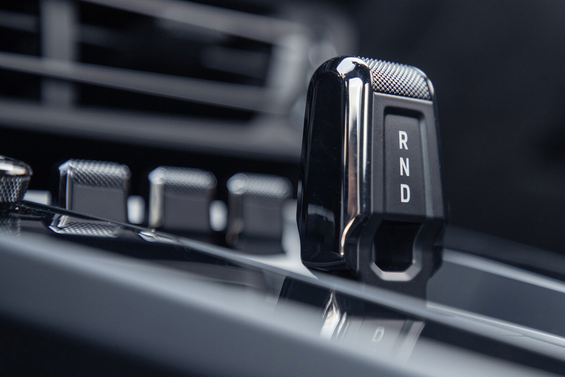 Download 2022 Porsche 911 Carrera 4 GTS - Interior, Detail HD Wallpaper 1920x1280 #107