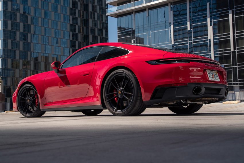 2022 Porsche 911 Carrera 4 GTS - Rear Three-Quarter Wallpaper 850x567 #78