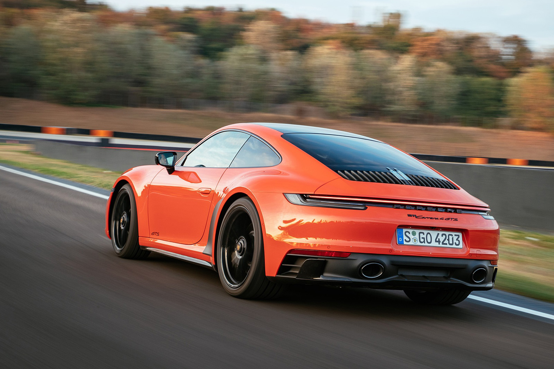 Download 2022 Porsche 911 Carrera 4 GTS - Rear Three-Quarter HD Wallpaper 1921x1280 #11