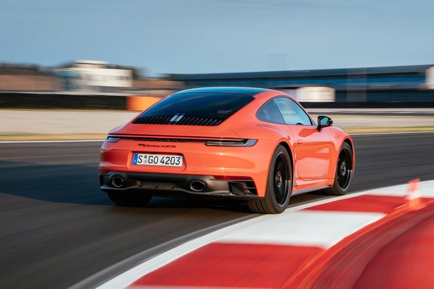 2022 Porsche 911 Carrera 4 GTS - Rear Three-Quarter Wallpaper 850x566 #15